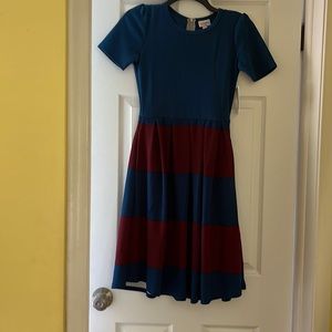 XS Amelia Lularoe midi dress